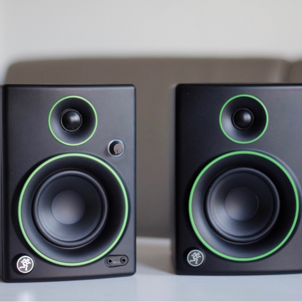 Brand new Mackie Cr4-X